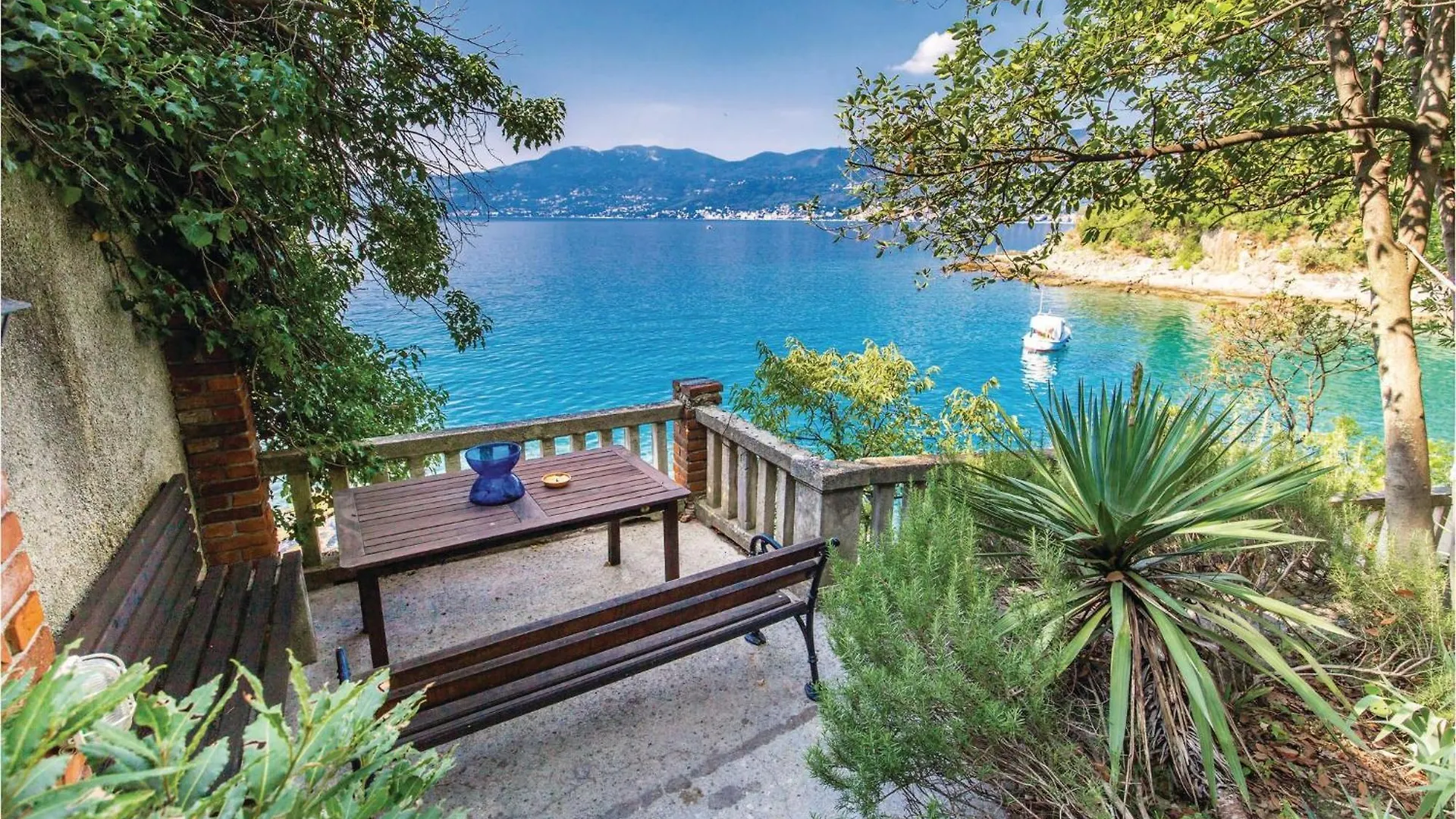 Lovely Apartment In Rijeka With House Sea View 0*,